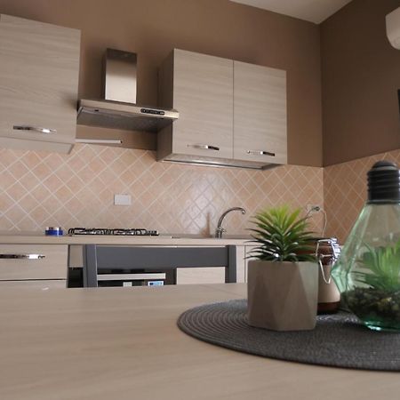 Casa Vacanza Accetta ตรัปเปโต ภายนอก รูปภาพ