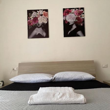 Casa Vacanza Accetta ตรัปเปโต ภายนอก รูปภาพ