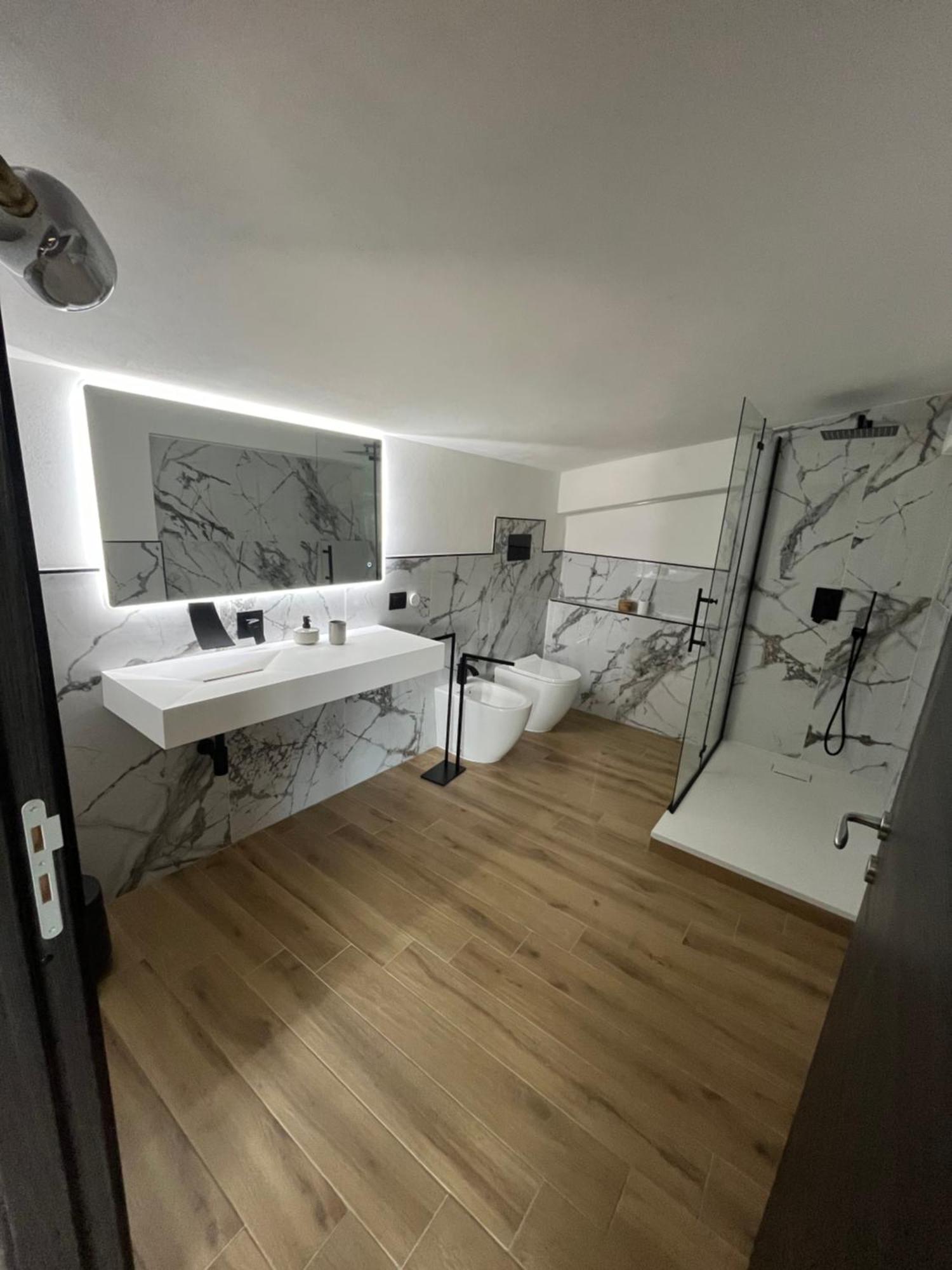 Casa Vacanza Accetta ตรัปเปโต ภายนอก รูปภาพ